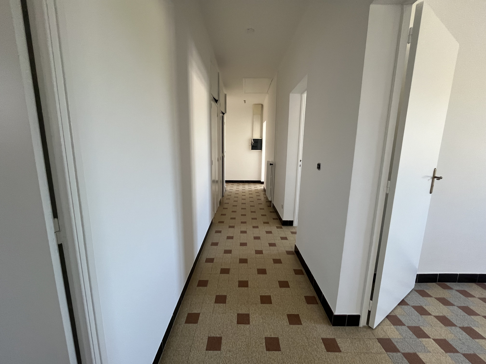 Image_8, Bureaux, Vidauban, ref :L1808