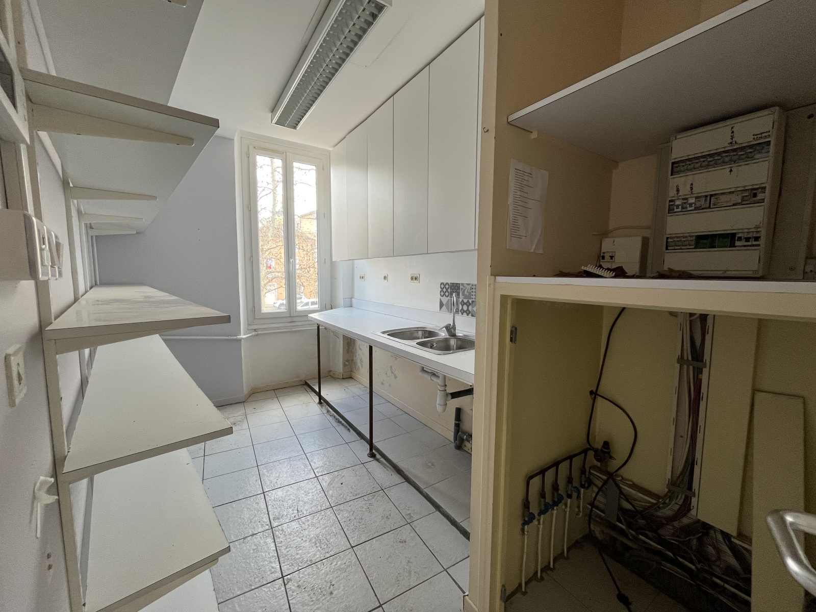 Image_4, Local professionnel, Vidauban, ref :L1915