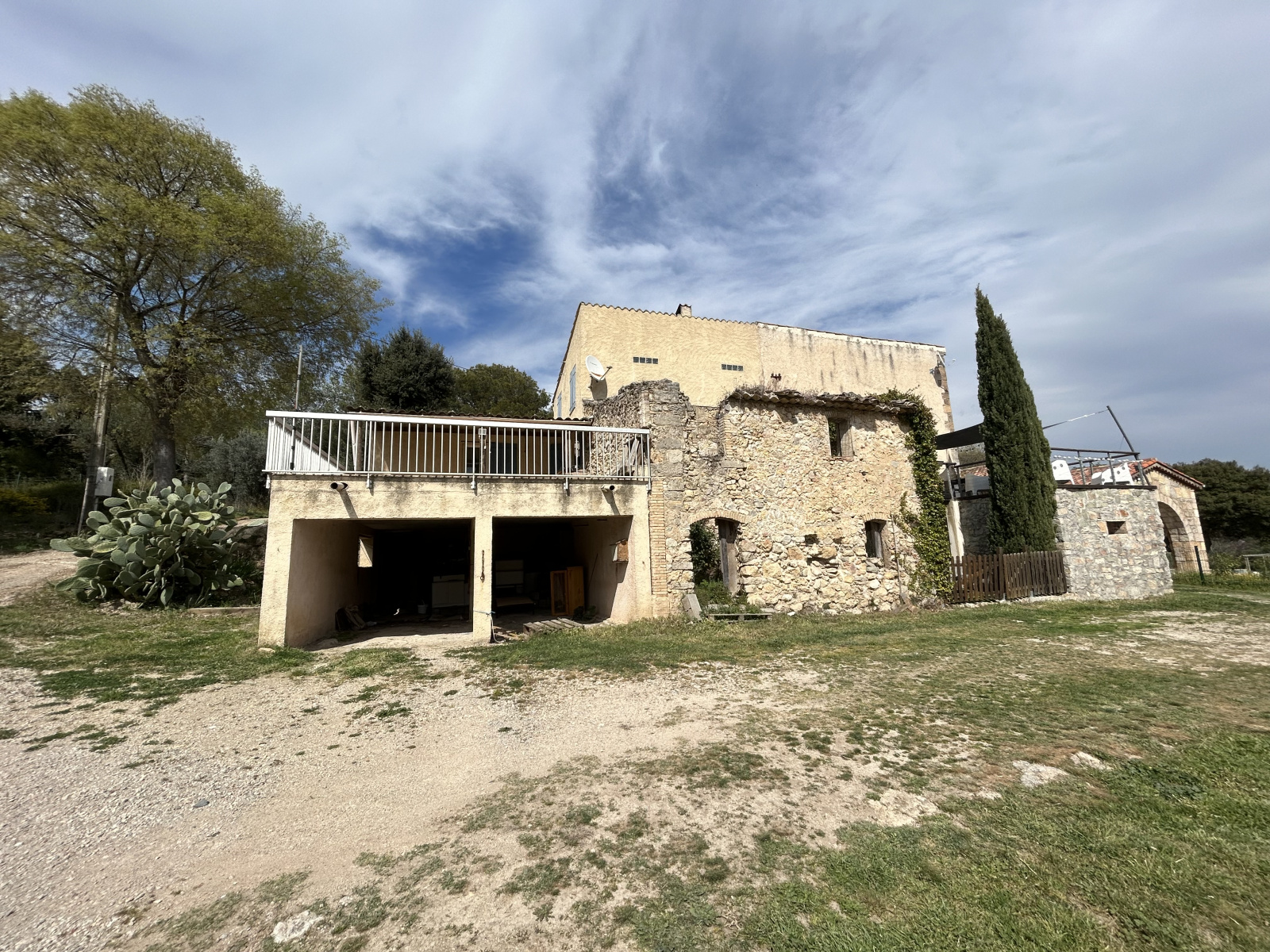 Vente Maison 3 pièces + garage + ruine Taradeau Costa Immobilier